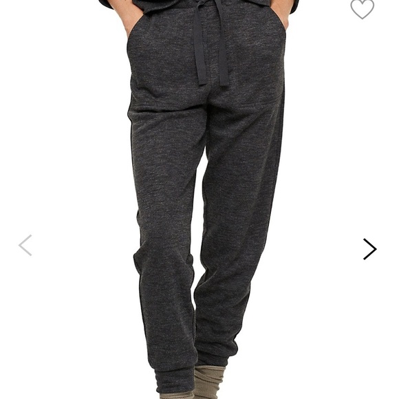 Luxuriously soft Mango loungewear set, only worn once - Picture 3 of 15